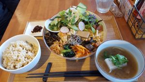 macrobiotic set at Gomacro in Kyoto