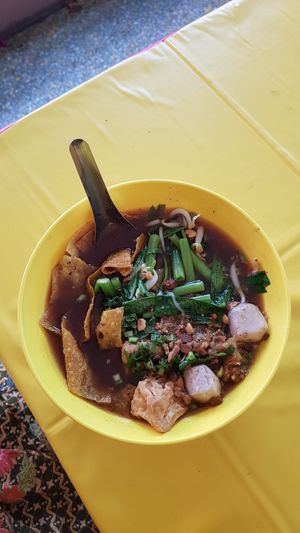 Soup with wontons at Veg Buffet in Chanthaburi
