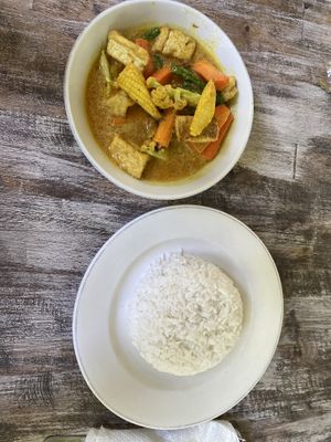 Kare Sayur (vegetable curry)  at Giridhari in Kuta