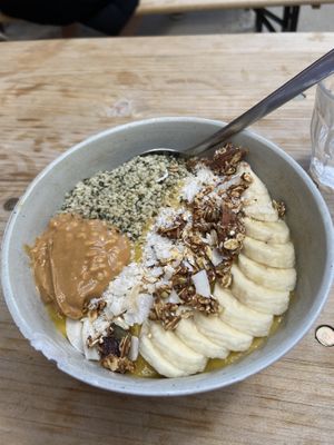 Vegan Matcha bowl 🌱  at GRØD - Jaegersborggade in Copenhagen