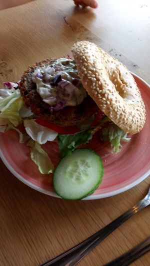 The Dutch weed burger (vegan), weed sauce, tomatoes, gherkins, red onions and lettuce. My 4 yo loved it. at Bagels & Beans - Vivaldistraat in Amsterdam