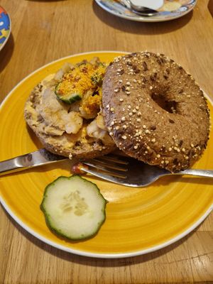 Thai "chicken" Chili........zalige vegen bagel! at Bagels & Beans - Gierstraat in Haarlem