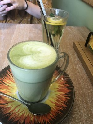 Matcha latte at Bagels & Beans - Gierstraat in Haarlem