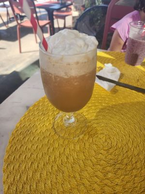 Frappuccino at Vivo Cafe & Restaurant in West Bay