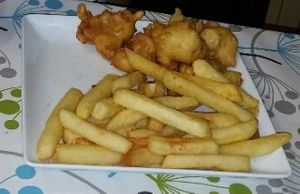 chicken nuggets chips mayo (tastes like aoli) at Inala Vegan Restaurant in Inala