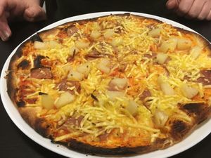 Pizza hawai  at Kami Express in Saarbrucken