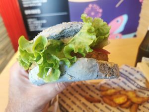 Ocean Burger at Flower Burger - Viale Vittorio Veneto in Milan