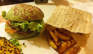 Elf Burguer 💯 #Veganuary at Flower Burger - Viale Vittorio Veneto in Milan