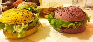 Pink = Cherry Bomb #Veganuary at Flower Burger - Viale Vittorio Veneto in Milan