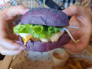  at Flower Burger - Viale Vittorio Veneto in Milan