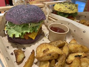 Flower burgers  at Flower Burger - Viale Vittorio Veneto in Milan