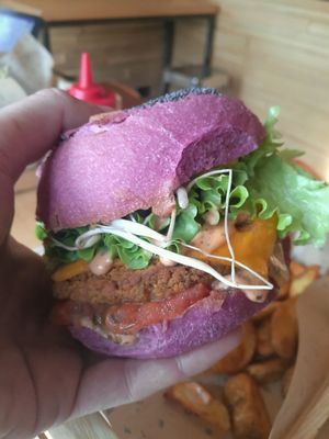 My favorite color at Flower Burger - Viale Vittorio Veneto in Milan