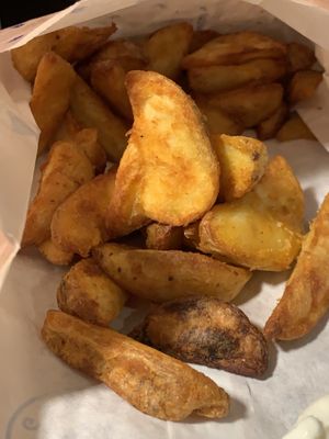 Spicy potato wedges at Flower Burger - Viale Vittorio Veneto in Milan