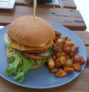 Burger Beyond at BuenaVida Vegan in Tenerife