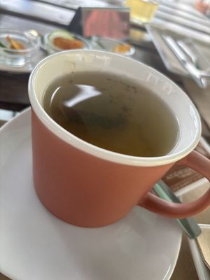Hot water with own green tea bag   at BuenaVida Vegan in Tenerife