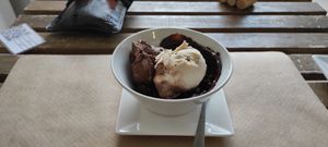 Home-made Gelato: Chocolate icecream, stracciatella icecream with chocolate and hazelnut granola and home-made nutella  at BuenaVida Vegan in Tenerife