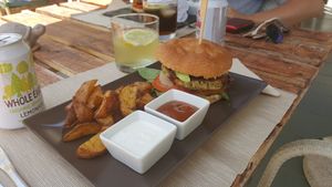 Oriental Burger with baked Potatoes at BuenaVida Vegan in Tenerife
