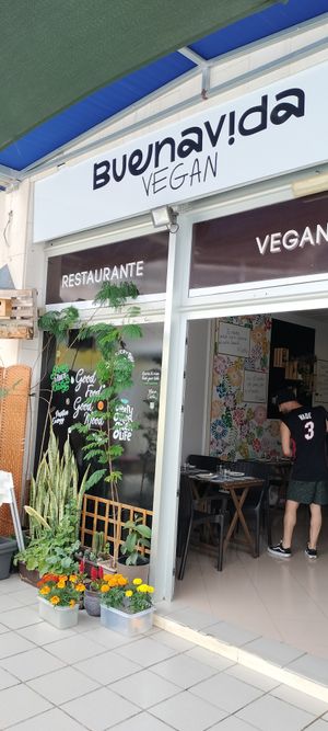 Ingresso ristorante  at BuenaVida Vegan in Tenerife