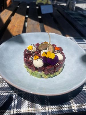 Tartare de remolacha, agucate y mayo de mostaza at BuenaVida Vegan in Tenerife