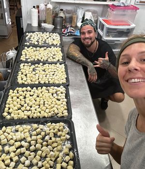 Preparando gnocchis… 😍 at BuenaVida Vegan in Tenerife