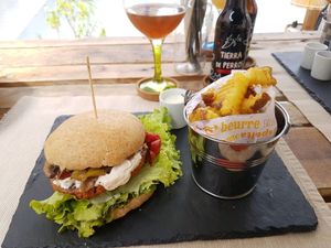 Good food, boring location at BuenaVida Vegan in Tenerife