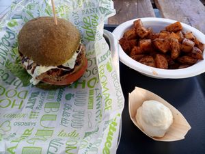 Green Sea and oven Potatoes at BuenaVida Vegan in Tenerife