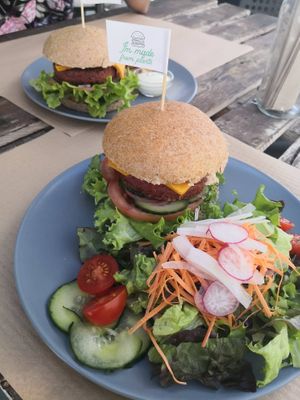 Beyond burger with  salad at BuenaVida Vegan in Tenerife