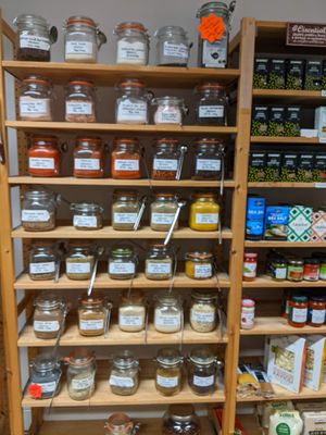 Bulk spices at Sunrise Organics in Bournemouth