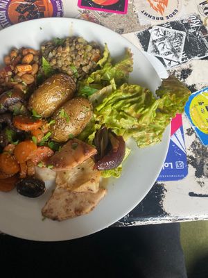 Mixed dishes at Cafe Gagarin in Vienna