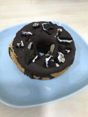 Oreo  vegan doughnut  at Toque de Canela in Zaragoza