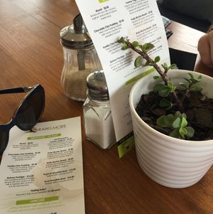 Chilled at Raw & More in Semaphore