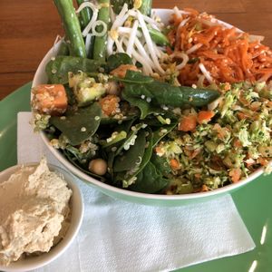 Large salad bowl at Raw & More in Semaphore