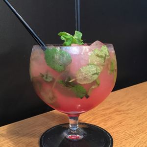 Pomegranate Mohito at 8ablish in Tokyo