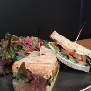 Hummus sandwich  at 8ablish in Tokyo