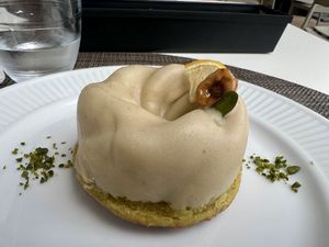 Pistachio cakee  at 8ablish in Tokyo