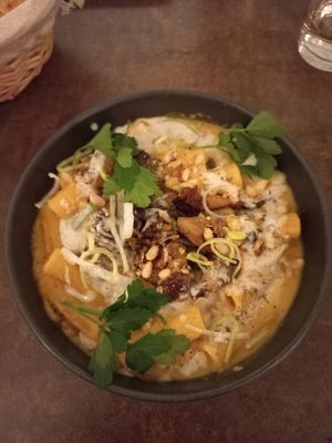 Rigatoni with pumpkin and a creamy sauce at Le Potager de Charlotte in Paris