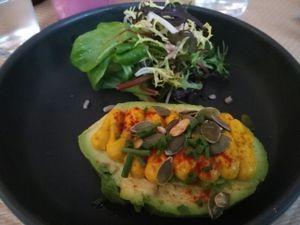 Avocat façon oeuf dur at Le Potager de Charlotte in Paris