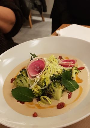 Riz camarguais sur son lit crémeux at Le Potager de Charlotte in Paris