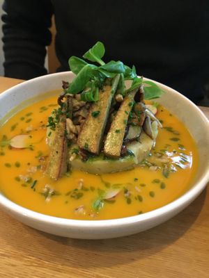 Mashed potato with butternut cream, smoked tofu, walnuts, radish, chive, nutmeg at Le Potager de Charlotte in Paris