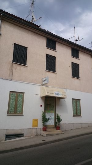 Outside view 2 at Shanti in Pula