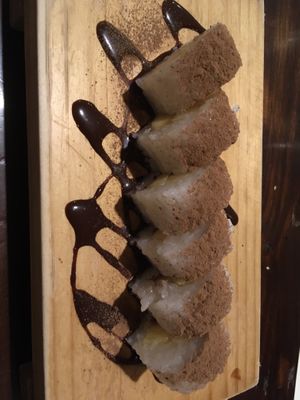 Dessert sushi! Filled w apple, banana, nuts, and chocolate. A nice sweet yet healthyish way to end a meal.  at El Buda Profano in Arequipa