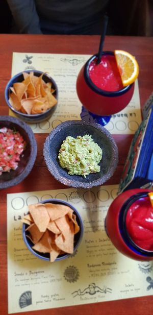 Guacamole and pico de gallo at Frida in Warsaw