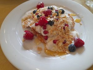 Fluffy pancakes at Espresso Library in Cambridge