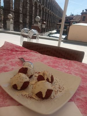 Falafel at Tuma in Segovia