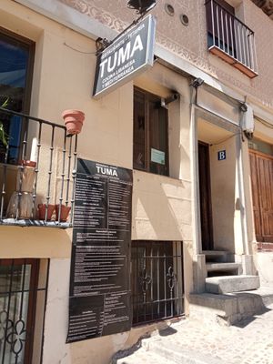 Entrada at Tuma in Segovia