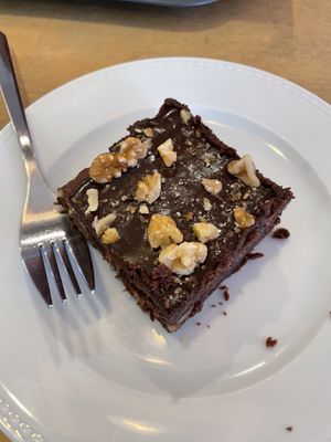 brownie (3.50€)  at BE U in Ericeira