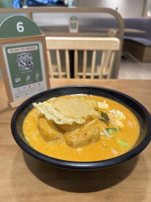 Yummi Laksa  at Greendot 绿一点 - Raffles Place in Central Singapore