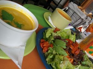 Soup and salad  at Viva la Pepa in El Calafate