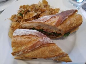 sausage & fennel sandwich w/ sunchoke chips at Little Pine in Los Angeles