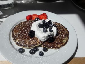 lemon poppy seed pancakes at Little Pine in Los Angeles